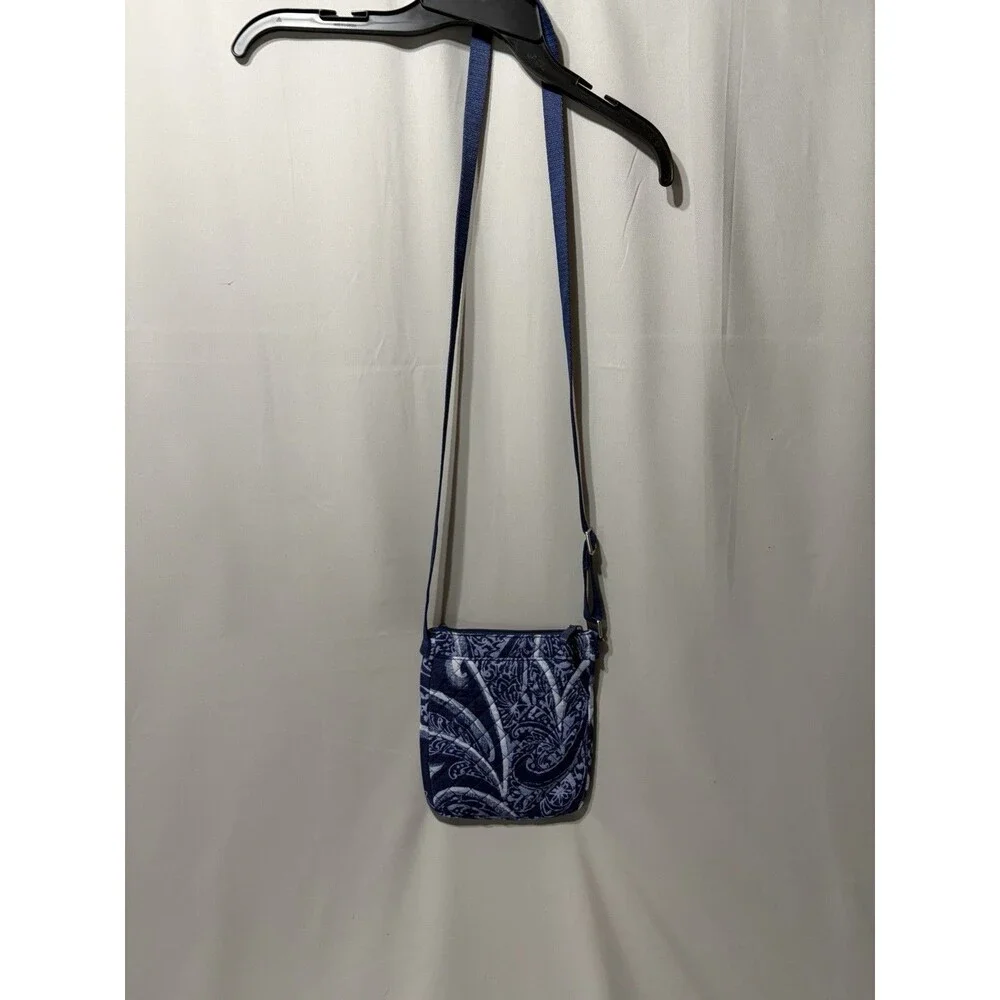 Vera Bradley Paisley Noir Crossbody Bag Quilted Cotton Blue Floral 8 X 8